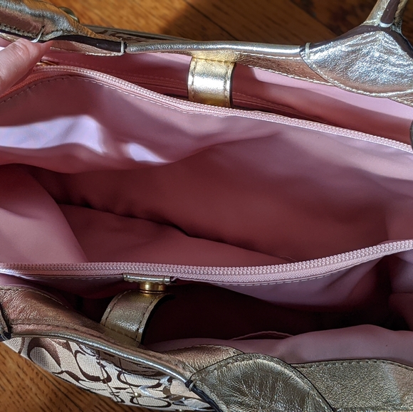 Coach limited edition bag - Picture 7 of 8